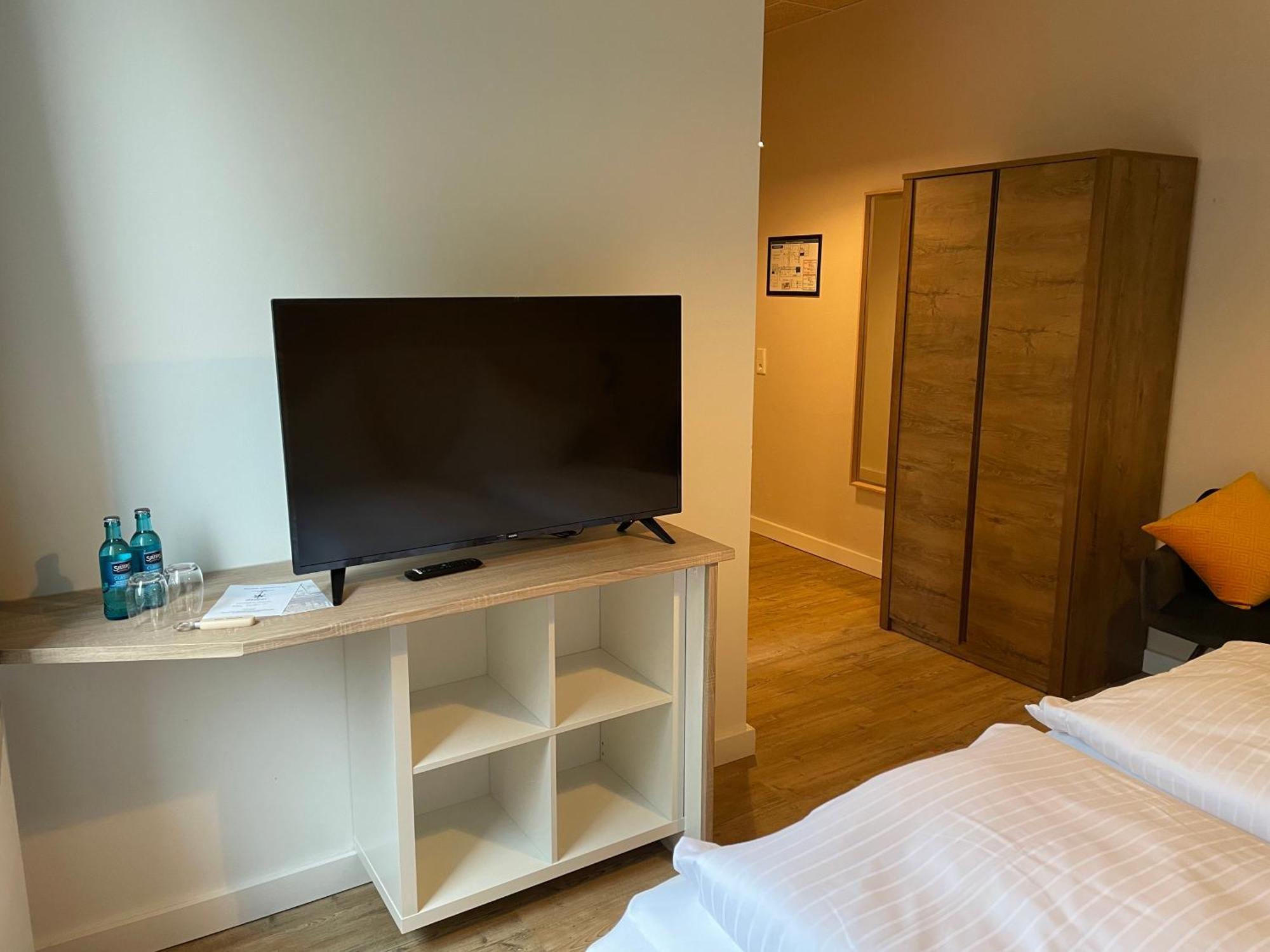 Hotel Alte Navigationsschule Rhauderfehn Dış mekan fotoğraf